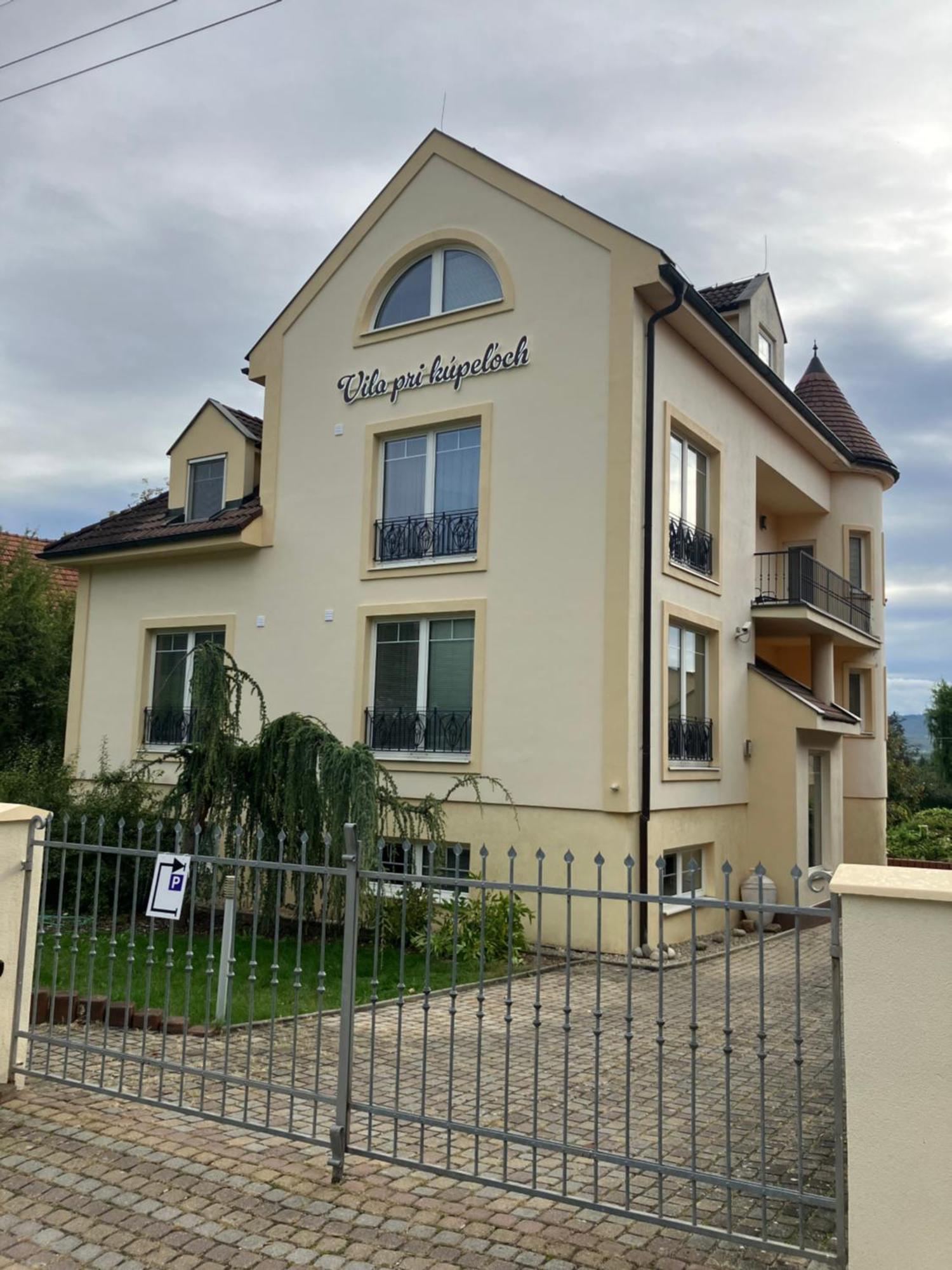 Vila Pri Kupeloch Бойнице Экстерьер фото